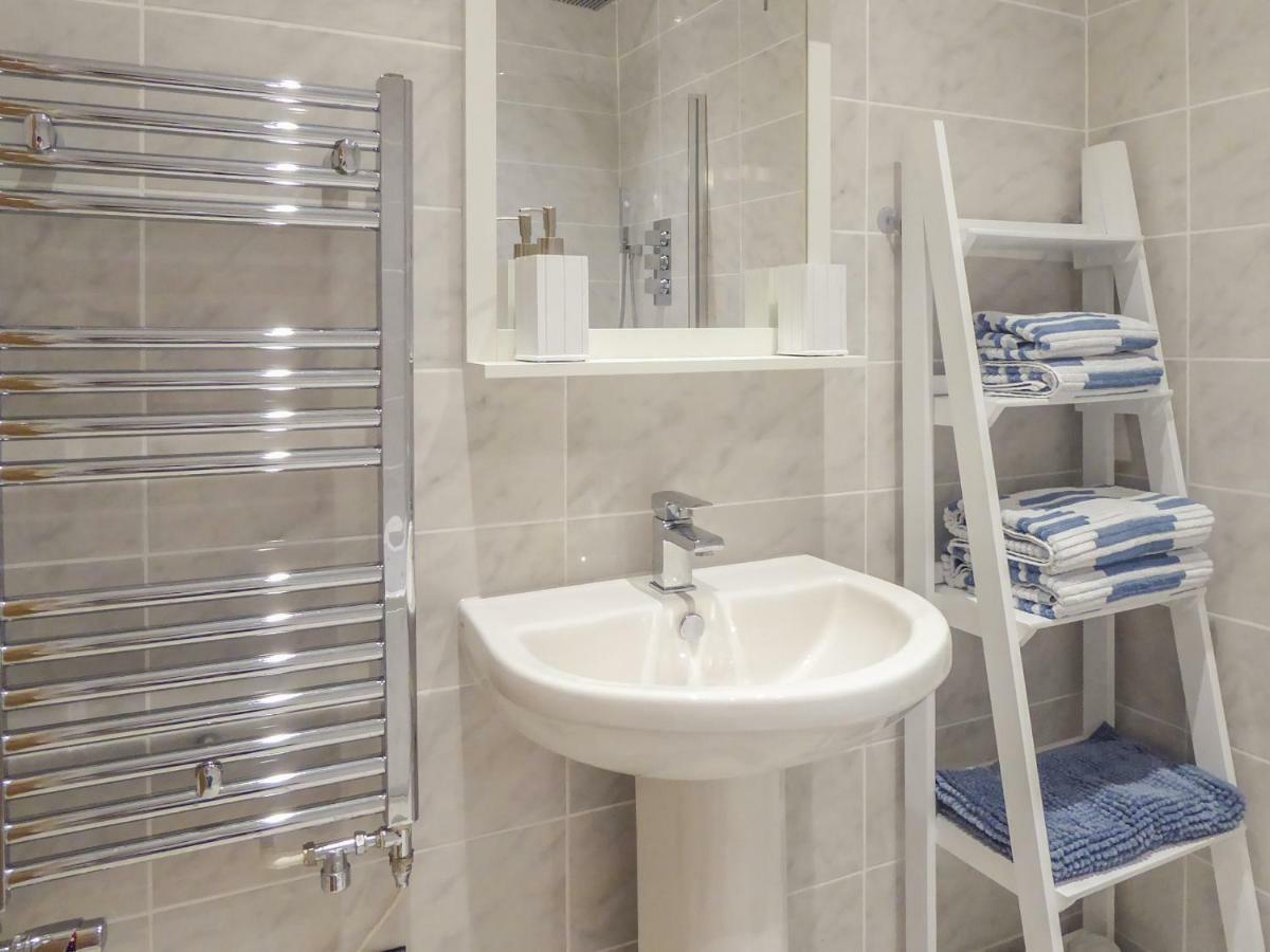 Harbour View Apartment ルー エクステリア 写真